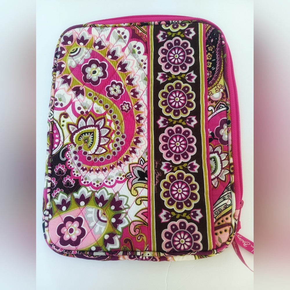 A3  Vibrant Vera Bradley Floral Paisley Case – Pristine Condition!"